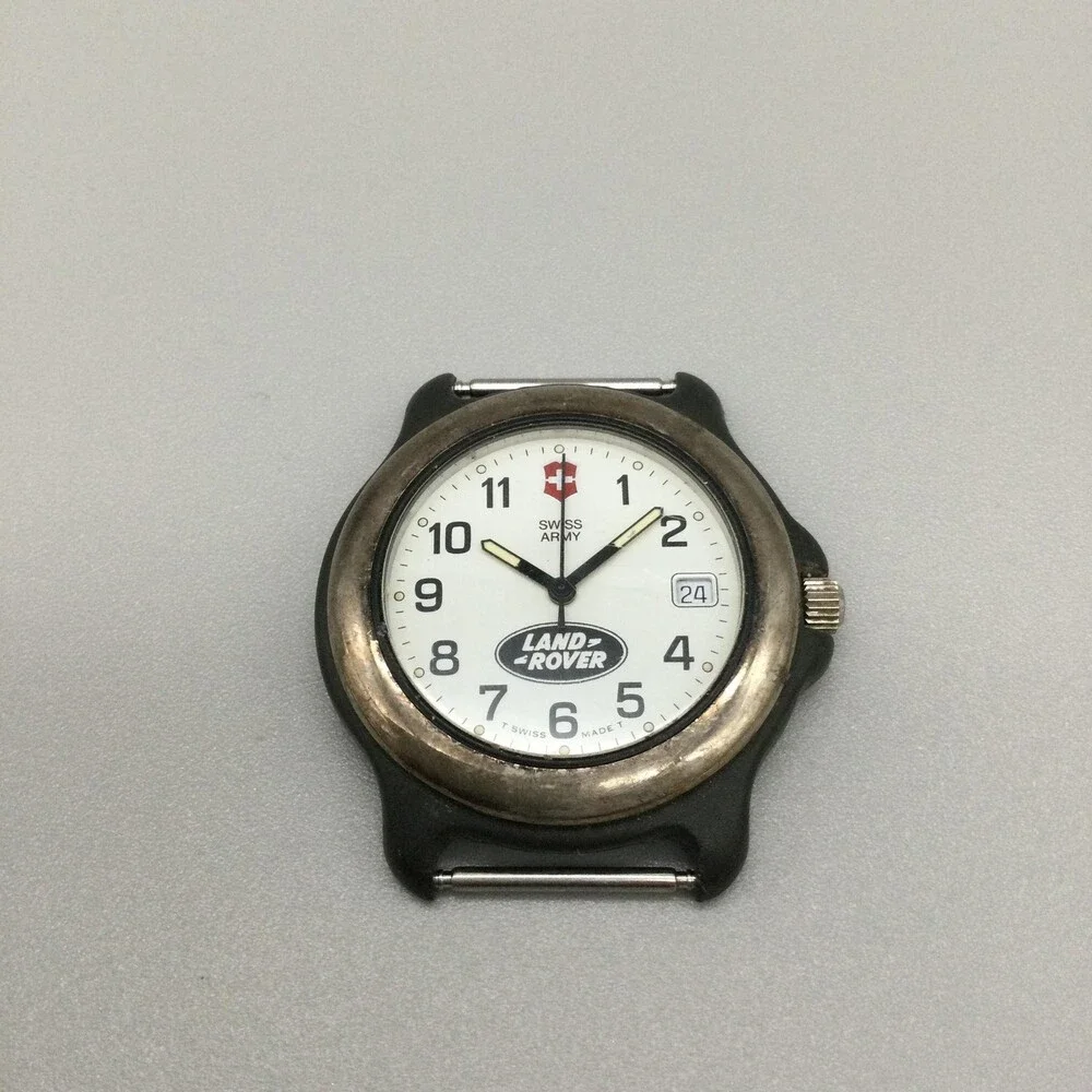 Vicotrinox Swiss Army Land Rover Mens Watch 39mm NOT RUNNING FOR PARTS
